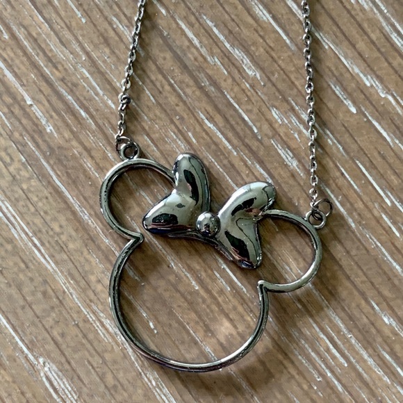 Minnie Mouse Dark Gray Silver Necklace - Picture 2 of 10